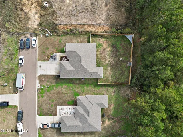 $275,000 | 640 Statesman Drive, Byram, MS 39272