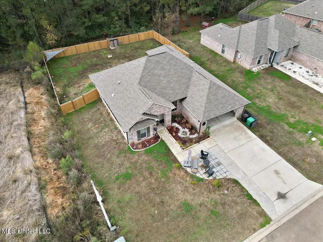 $275,000 | 640 Statesman Drive, Byram, MS 39272