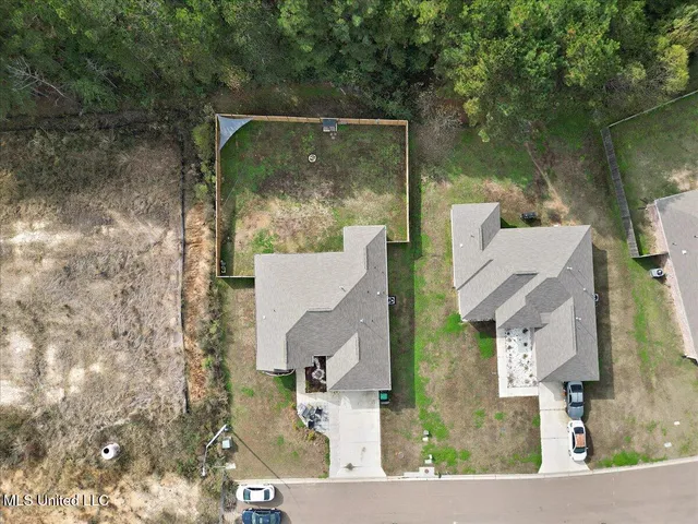 $275,000 | 640 Statesman Drive, Byram, MS 39272