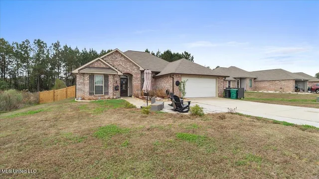 $275,000 | 640 Statesman Drive, Byram, MS 39272