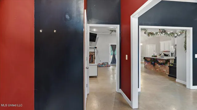 $275,000 | 640 Statesman Drive, Byram, MS 39272