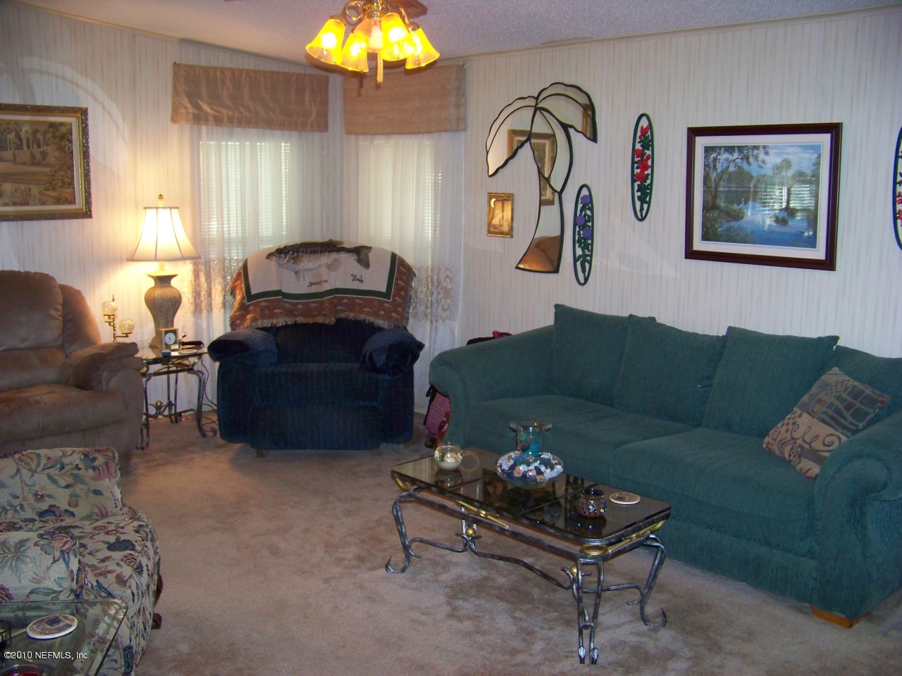 206 Clearwater Road Satsuma, FL 32189 - Photo 8 of 20 Living Room, view 1