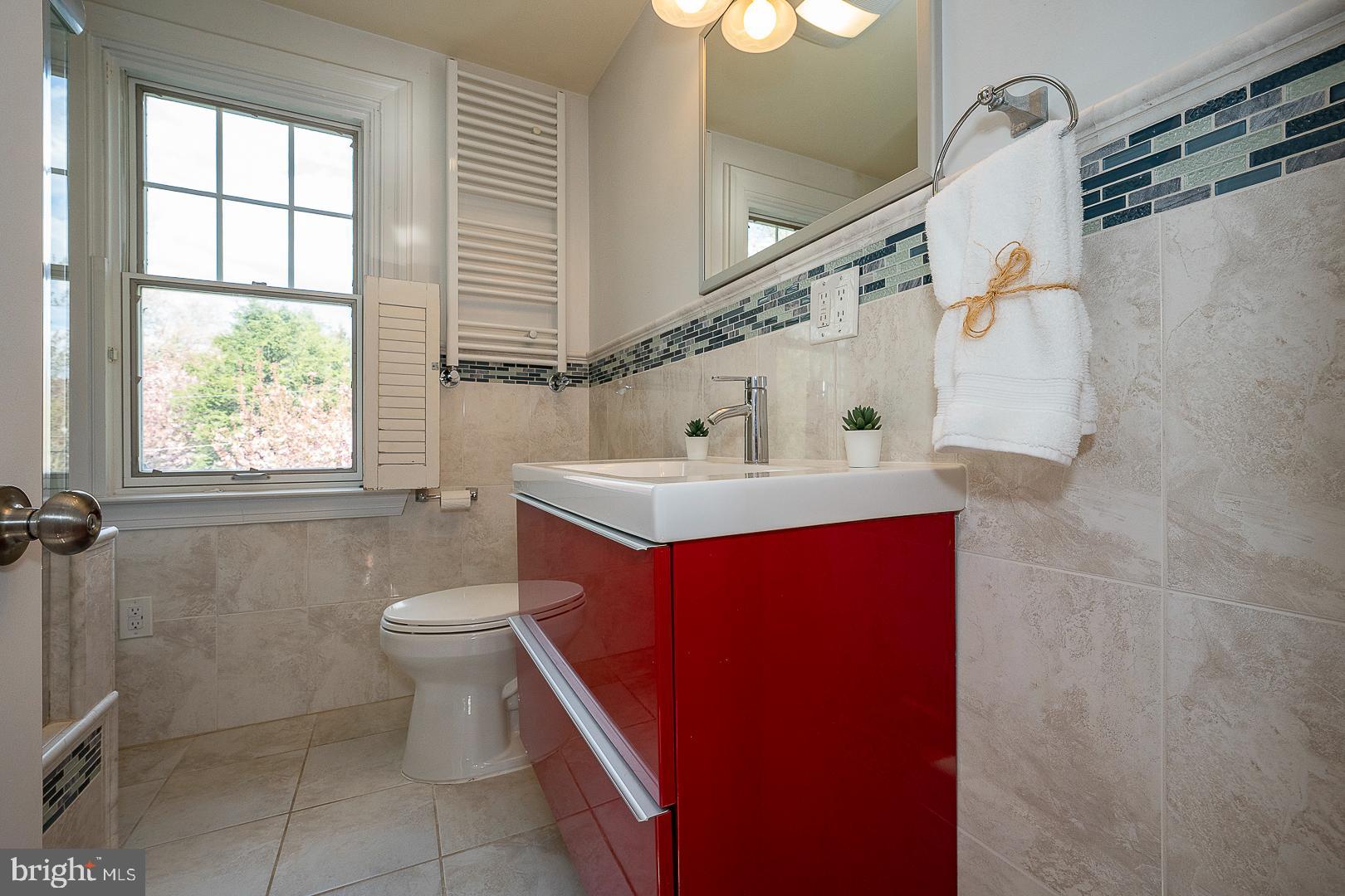 436 Penn Valley Road Penn Valley, PA 19072 - Photo 50 of 76 Hall Bath