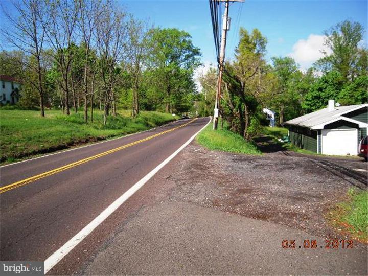 857 Ferry Road Doylestown, PA 18901 - Photo 2 of 25