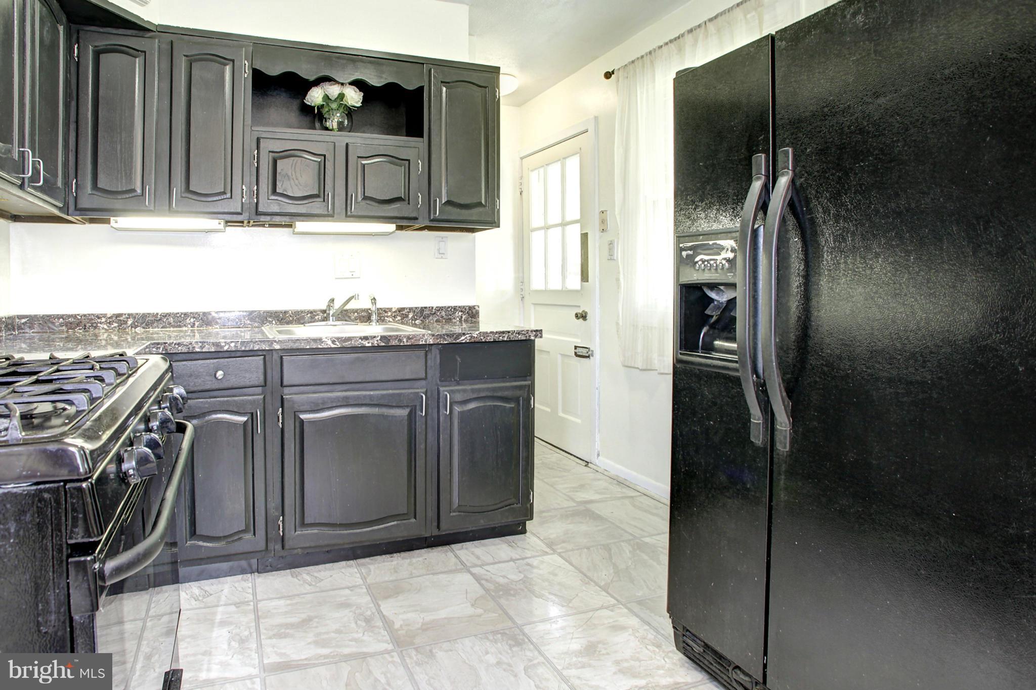 12402 Connecticut Avenue Silver Spring, MD 20906 - Photo 5 of 16 Kitchen