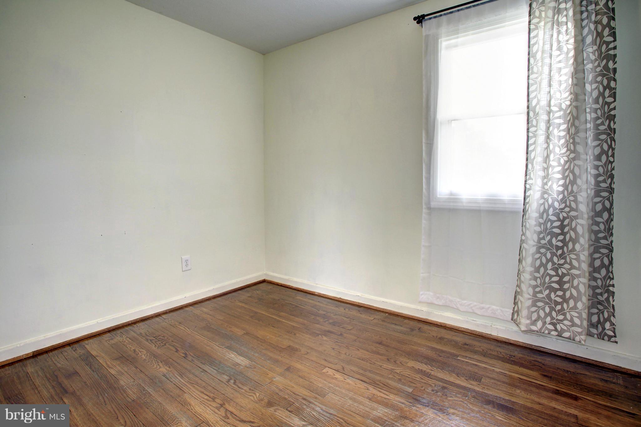 12402 Connecticut Avenue Silver Spring, MD 20906 - Photo 9 of 16 Bedroom
