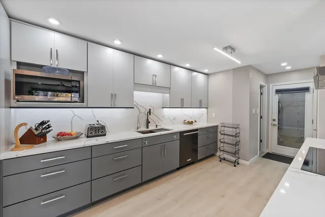 $2,500 | N20-w5343 Pierce Court, Cedarburg, WI 53012