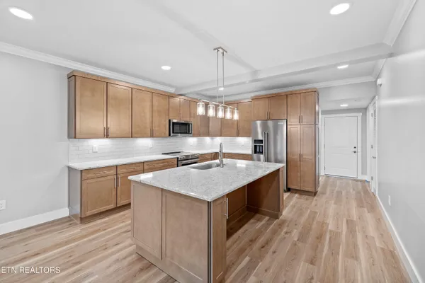 $499,490 | 2414 Grand Vw Court, Kingston, TN 37763