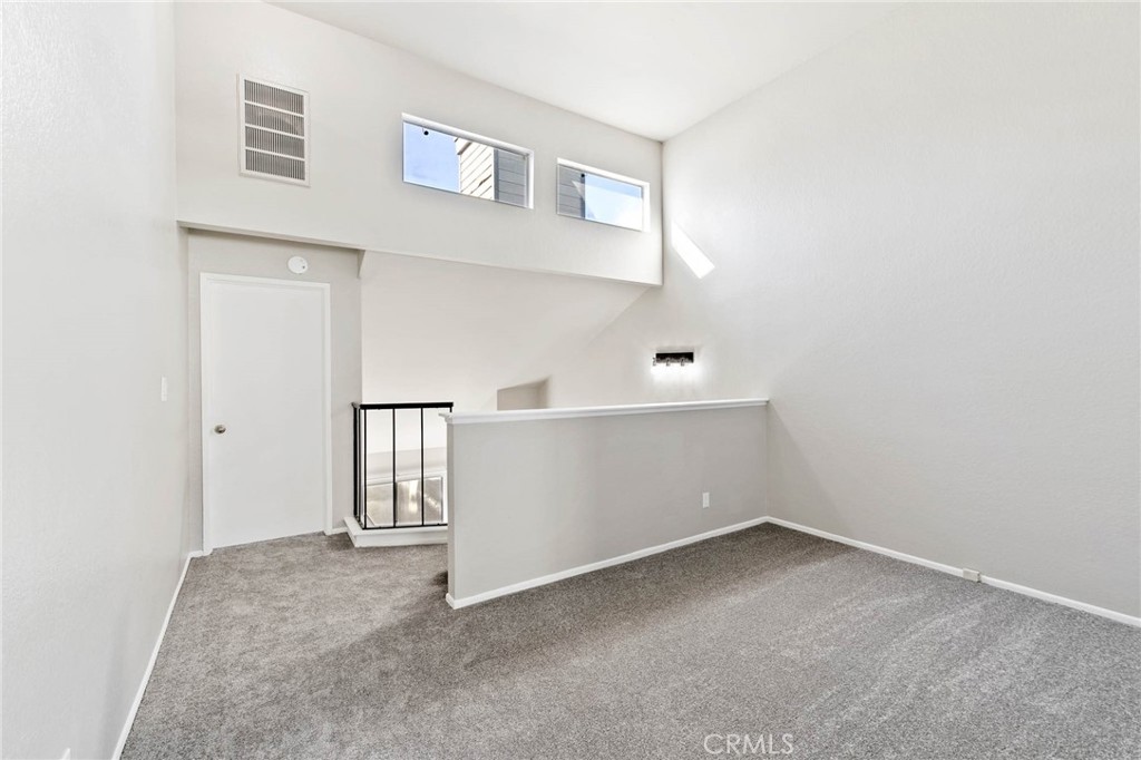 9013 Buckles Street Downey, CA 90241 - Photo 20 of 32 a view of an empty room