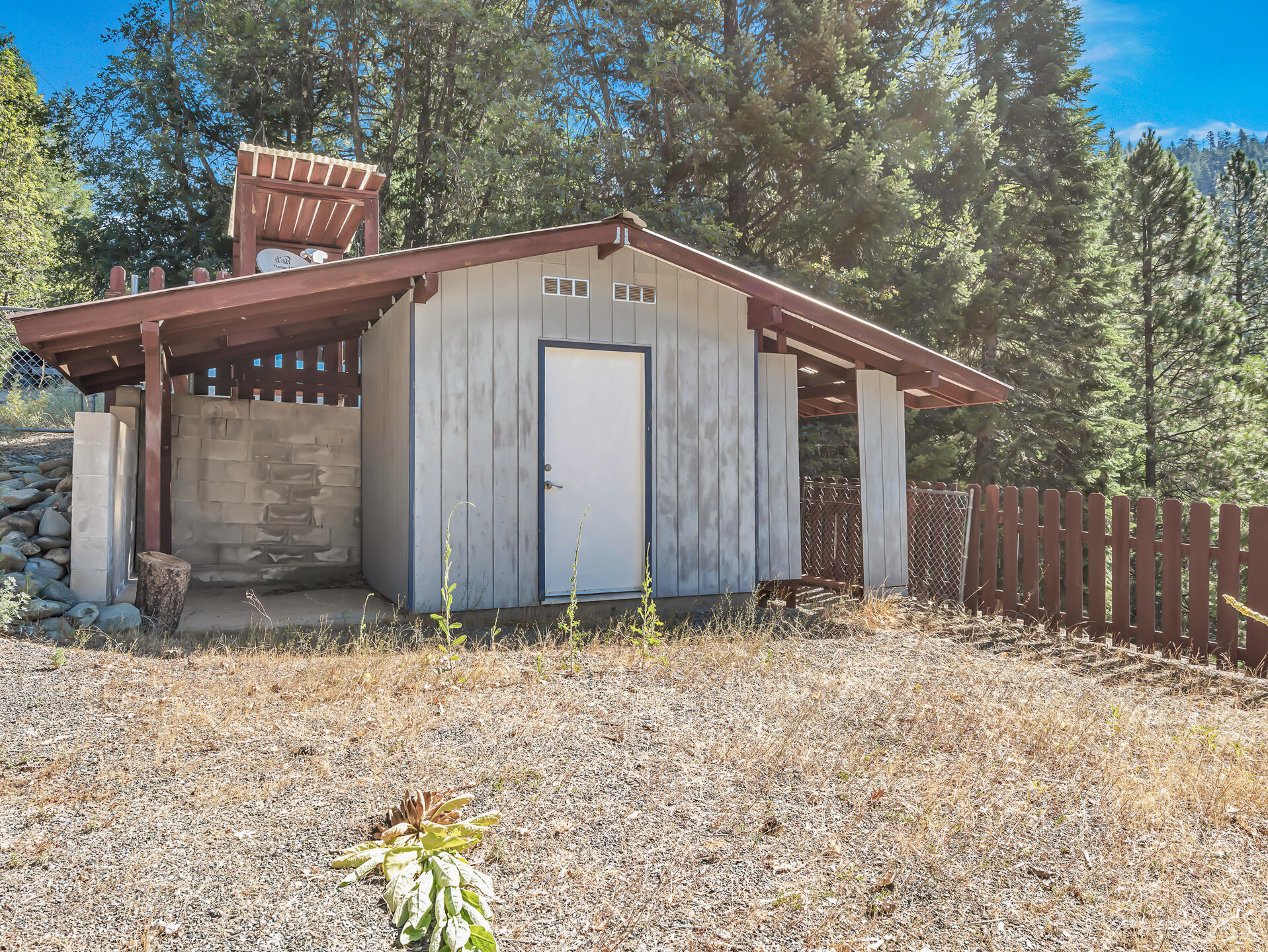 271 Millview Drive Trinity Center, CA 96091 - Photo 8 of 54 271MillviewDrive-8