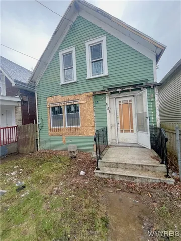 $74,999 | 17 California Street, Buffalo, NY 14213