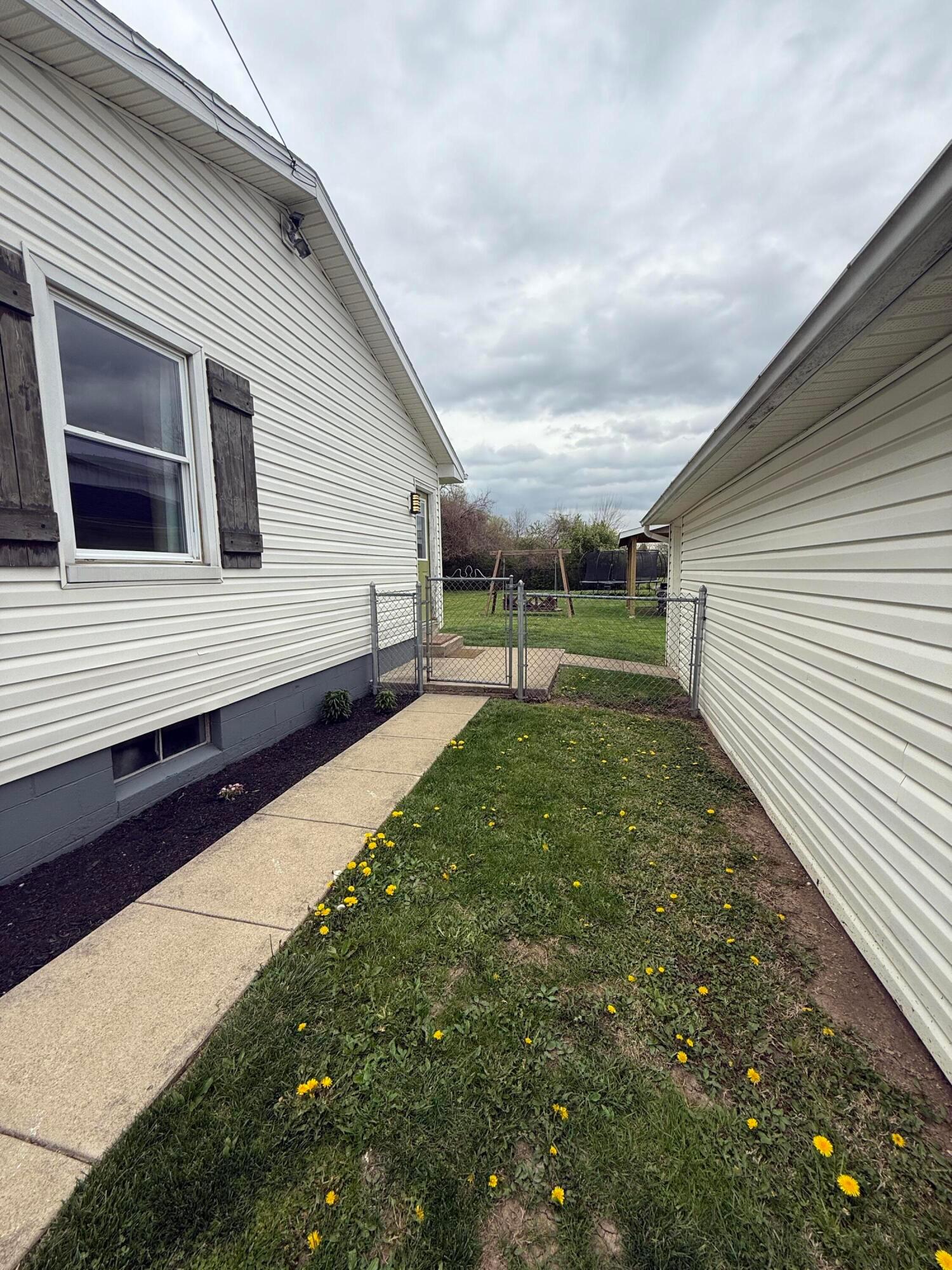 164 Quarry Road Southeast Lancaster, OH 43130 - Photo 2 of 5 IMG_0140