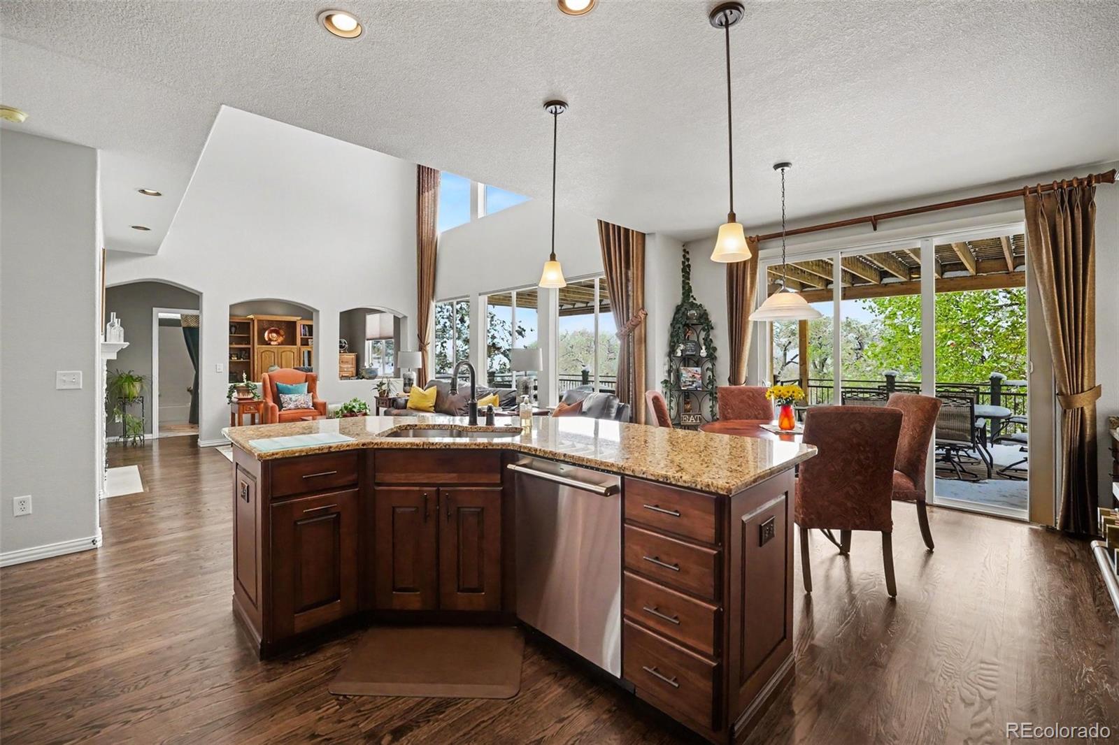 3307 Sturbridge Drive Highlands Ranch, CO 80129 - Photo 10 of 49