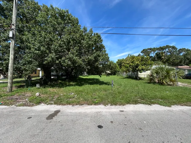 $44,000 | 312 North 18th Street, Fort Pierce, FL 34950