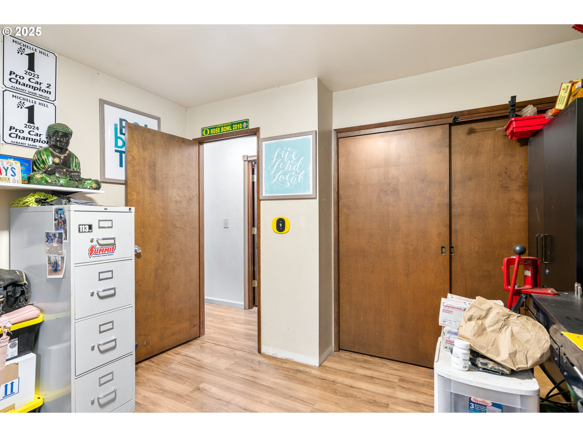 319 Monitor Road Silverton, OR 97381 - Photo 22 of 32 a living room with a couch and a dresser