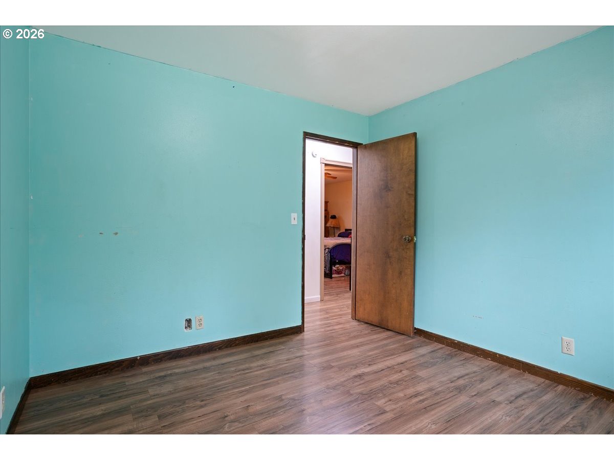319 Monitor Road Silverton, OR 97381 - Photo 29 of 32 a view of an empty room