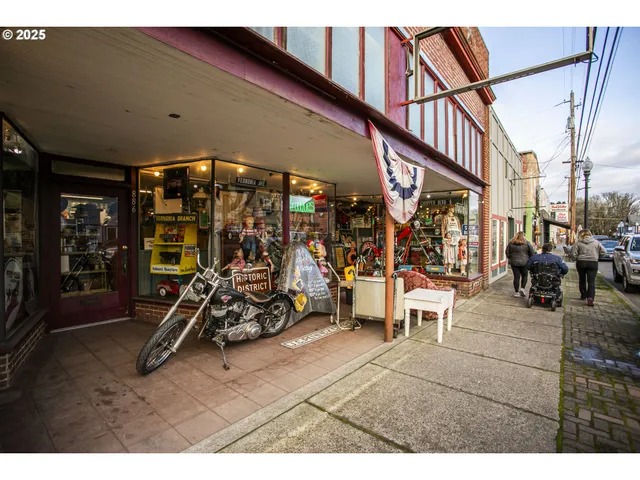 $418,900 | 144 East H Street, Vernonia, OR 97064