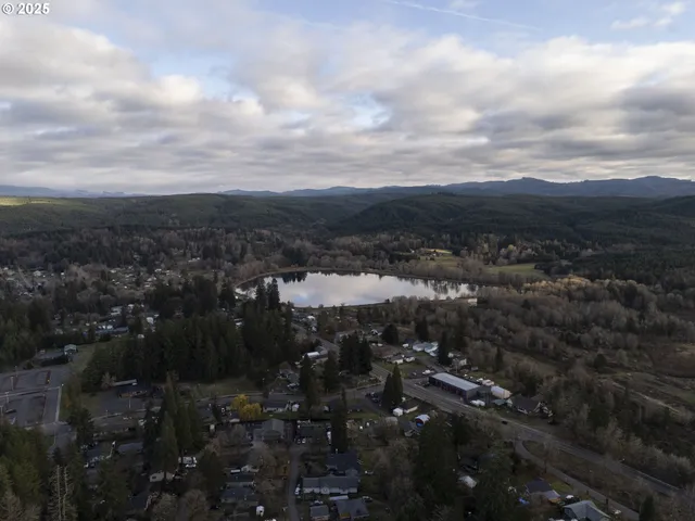 $418,900 | 144 East H Street, Vernonia, OR 97064