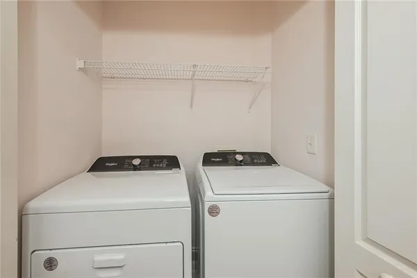 $2,650 | 1915 Sterling Oaks Circle Northeast, Atlanta, GA 30319