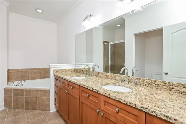 $2,650 | 1915 Sterling Oaks Circle Northeast, Atlanta, GA 30319