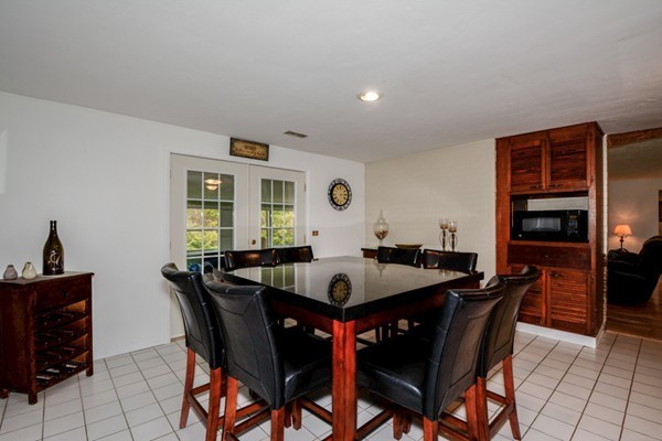 45 Barry Road Worcester, MA 01609 - Photo 7 of 28 Gallery Image 7