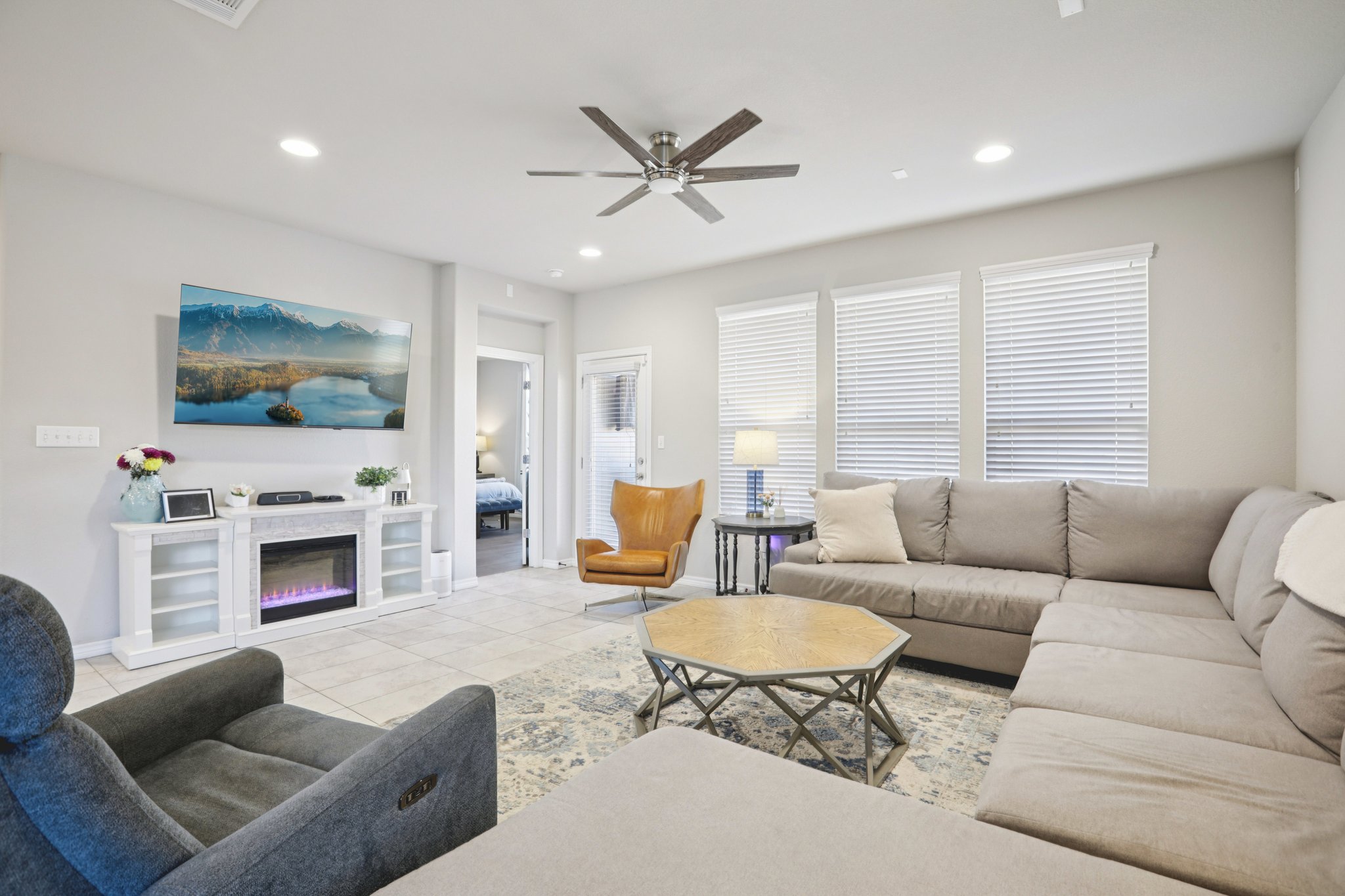 212 Spanish Foal Trail Georgetown, TX 78626 - Photo 5 of 15