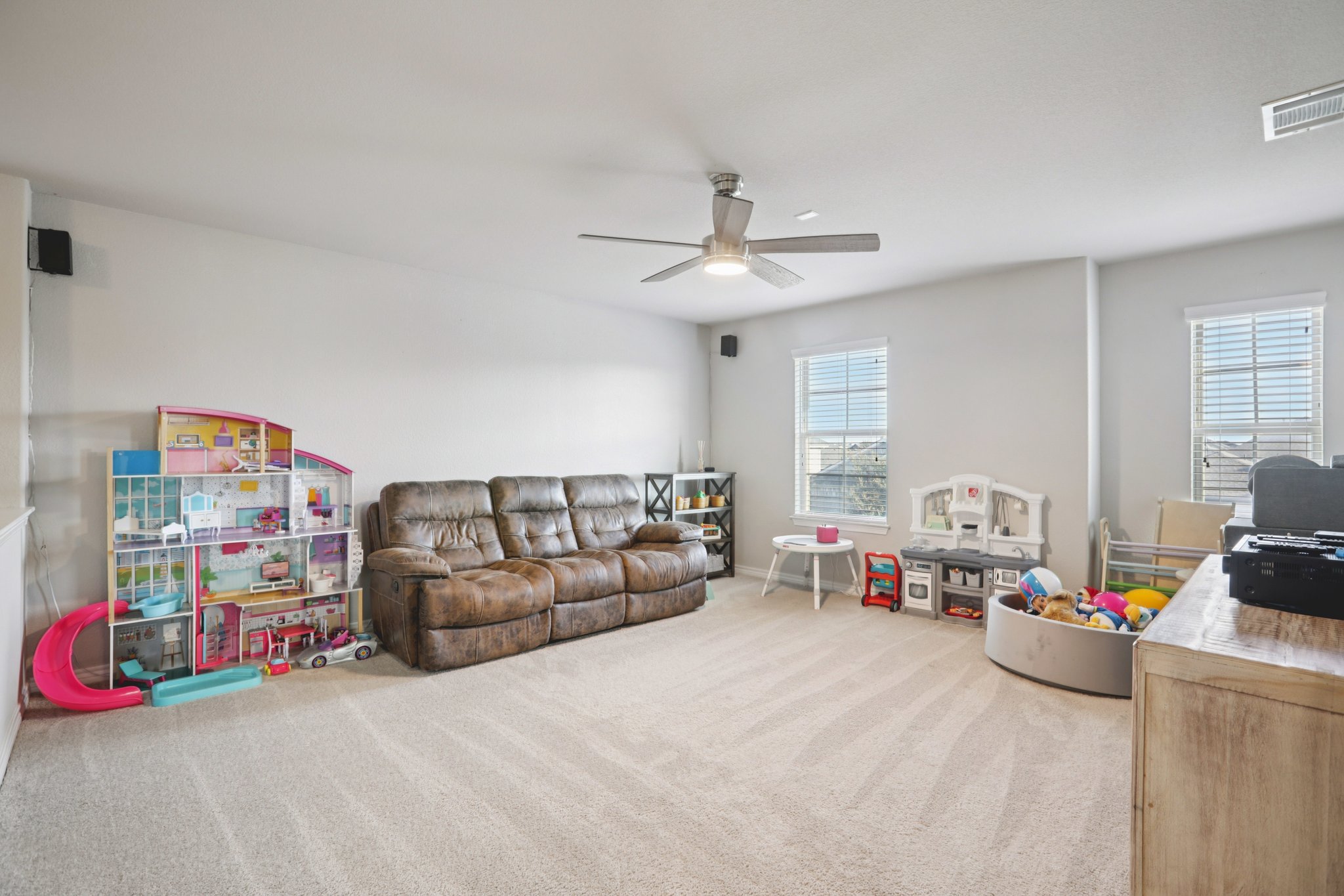 212 Spanish Foal Trail Georgetown, TX 78626 - Photo 10 of 15