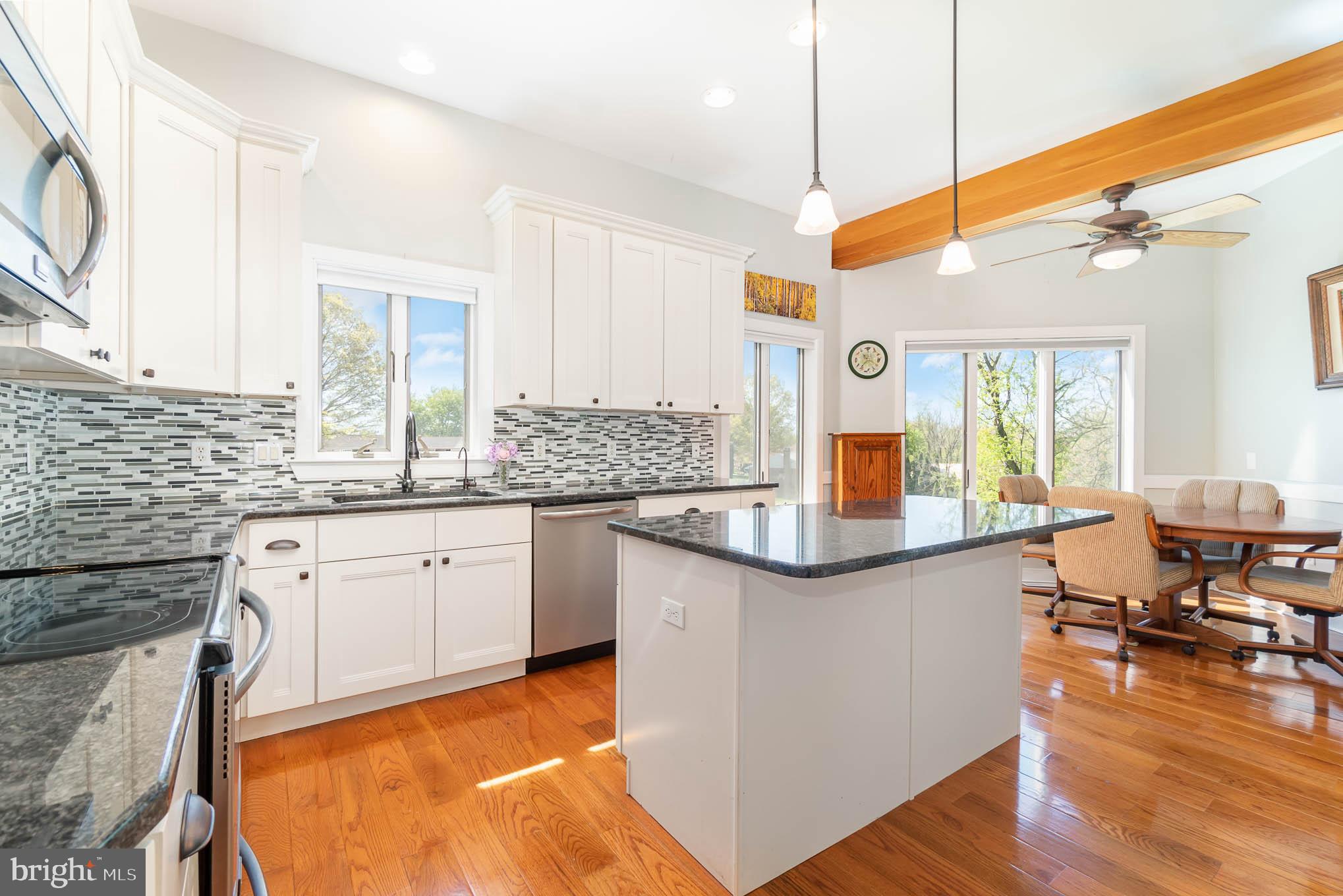 214 Crestview Drive Lititz, PA 17543 - Photo 15 of 41