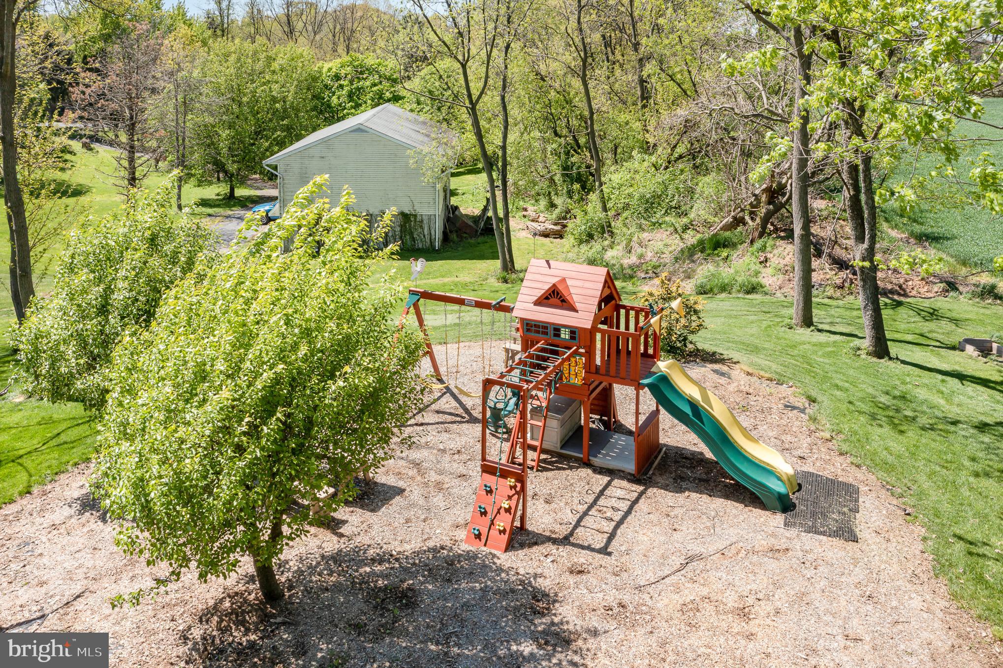 214 Crestview Drive Lititz, PA 17543 - Photo 39 of 41