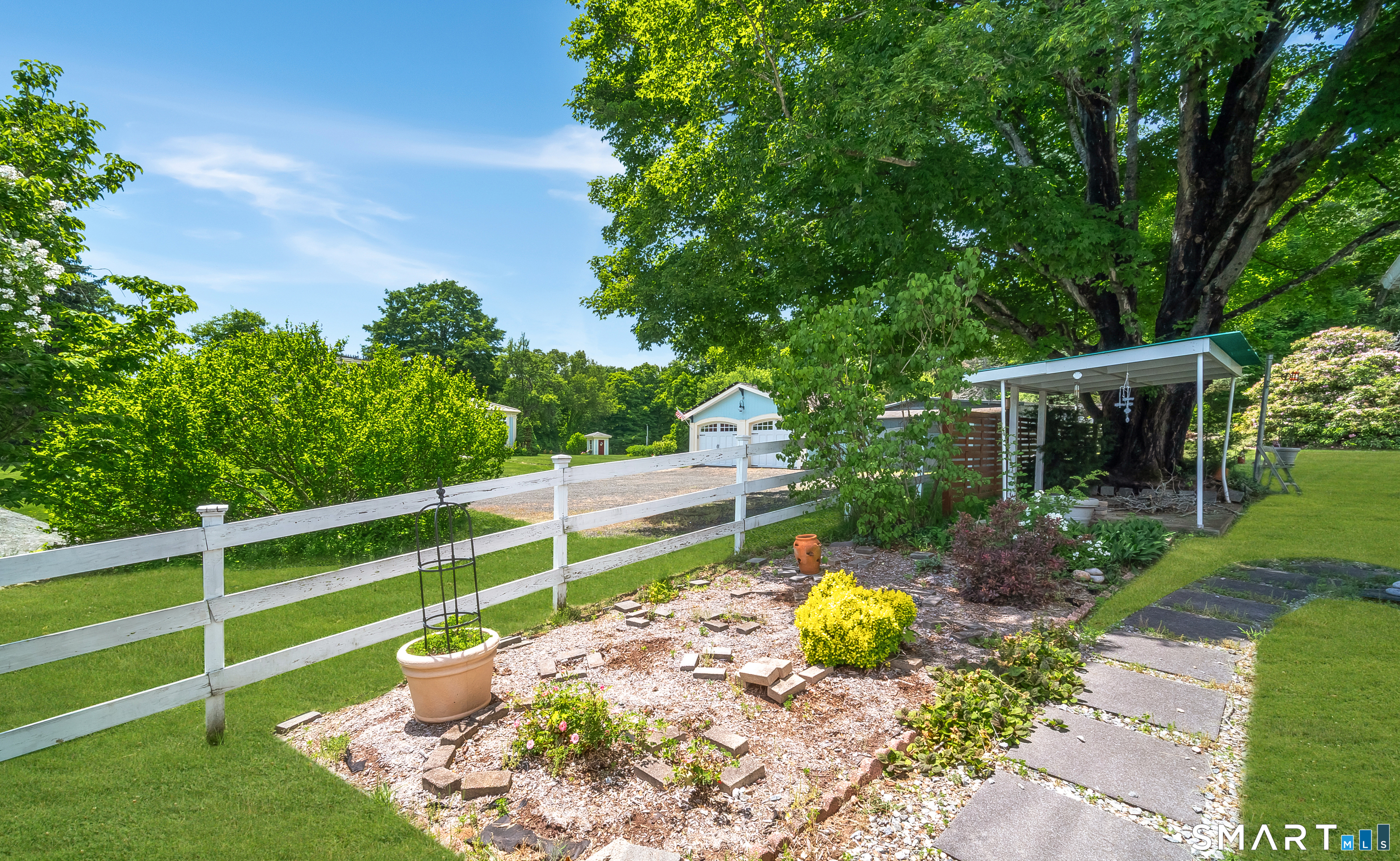 163 Dublin Hill Road Haddam, CT 06441 - Photo 13 of 33