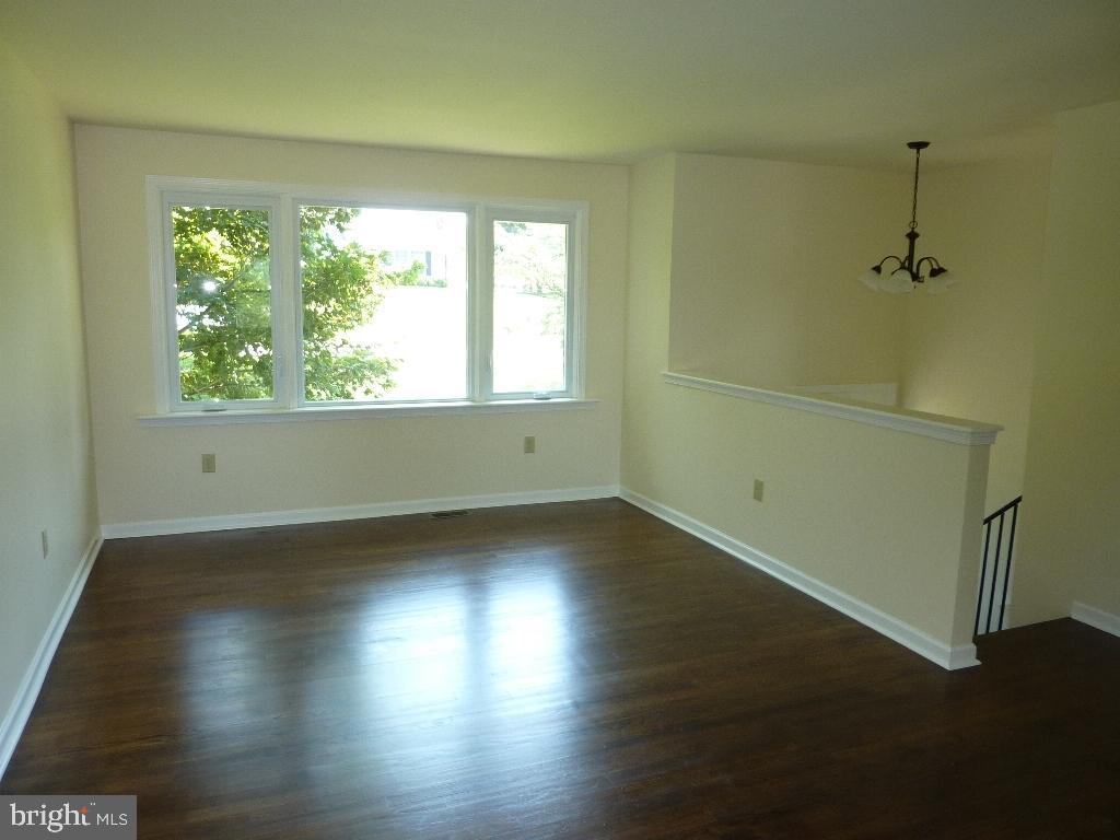 3931 Locust Grove Road Columbia, PA 17512 - Photo 4 of 9