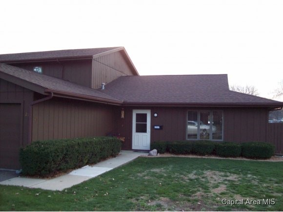 25 Brookside Place Springfield, IL 62704 - Photo 1 of 11 Gallery Image 1
