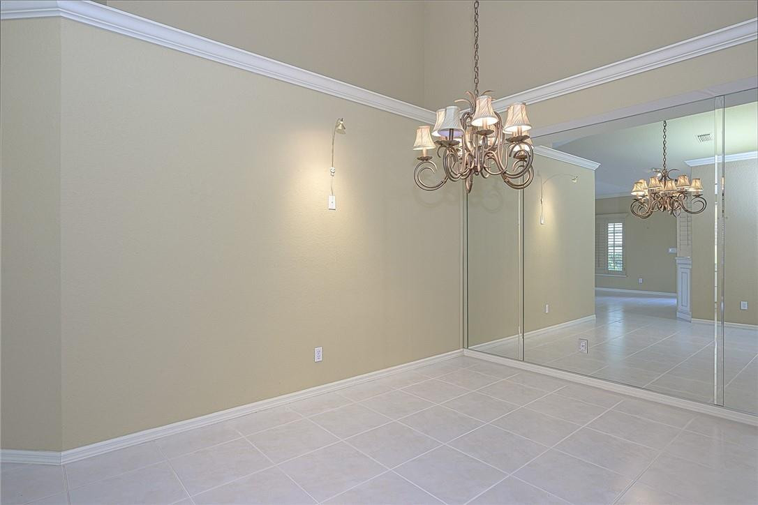 248 East Napa Ridge, Unit 18 Naples, FL 34119 - Photo 16 of 27 Photo 16