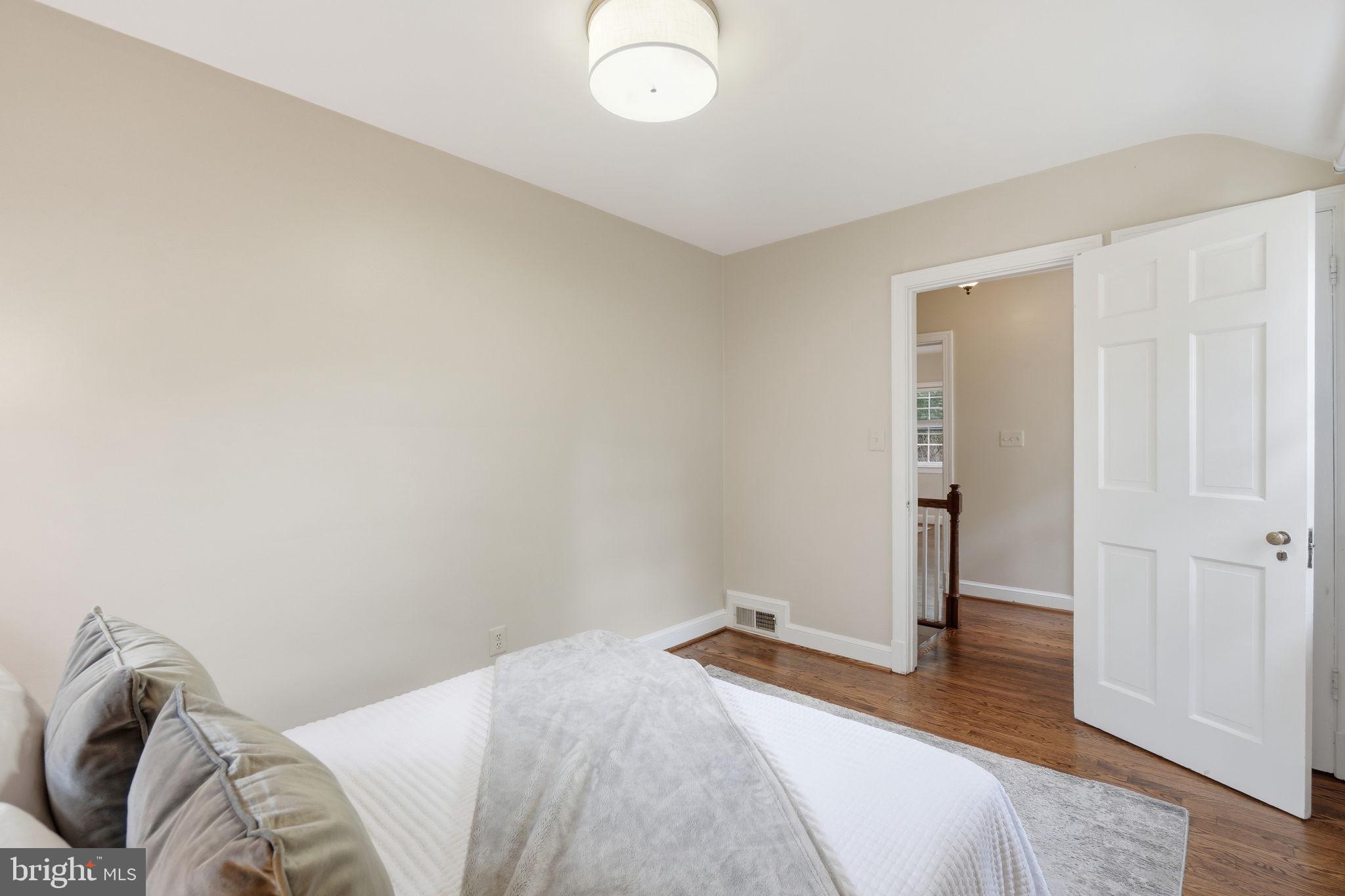 1251 South Oakcrest Road Arlington, VA 22202 - Photo 28 of 57