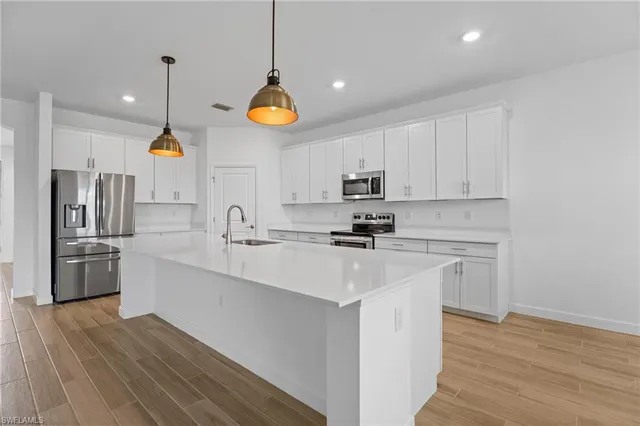 $3,600 | 1779 Hagen Court, Naples, FL 34120