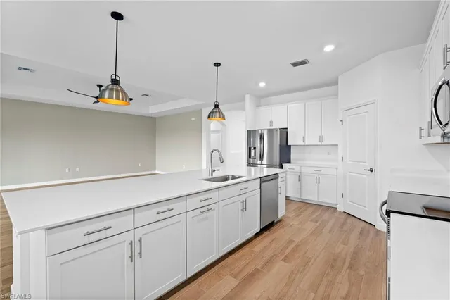 $3,600 | 1779 Hagen Court, Naples, FL 34120