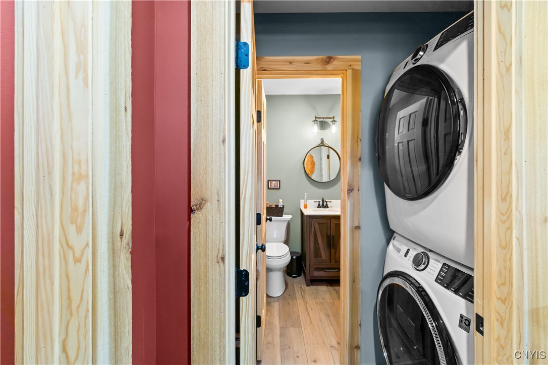 439 Towsley Road Pulaski, NY 13142 - Photo 18 of 42 Laundry room