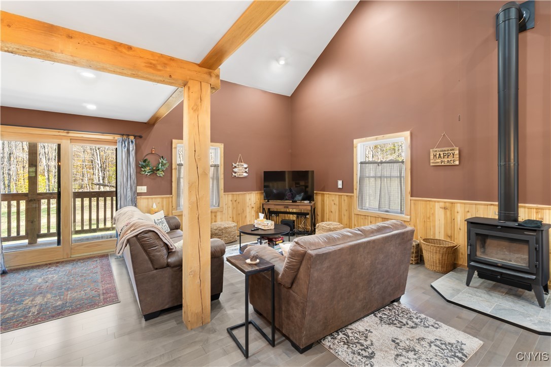 439 Towsley Road Pulaski, NY 13142 - Photo 9 of 42 The living room