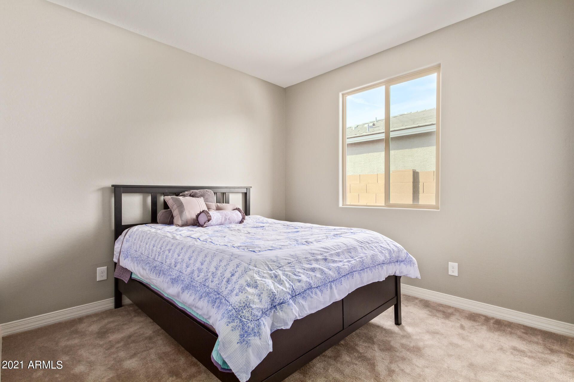 17859 West Bajada Road Surprise, AZ 85387 - Photo 19 of 34 Guest bedroom 2