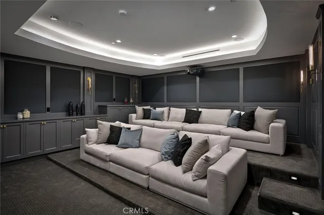 $9,999,500 | 16630 Oldham Place, Encino, CA 91436