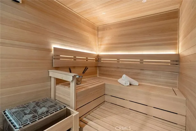 $9,999,500 | 16630 Oldham Place, Encino, CA 91436