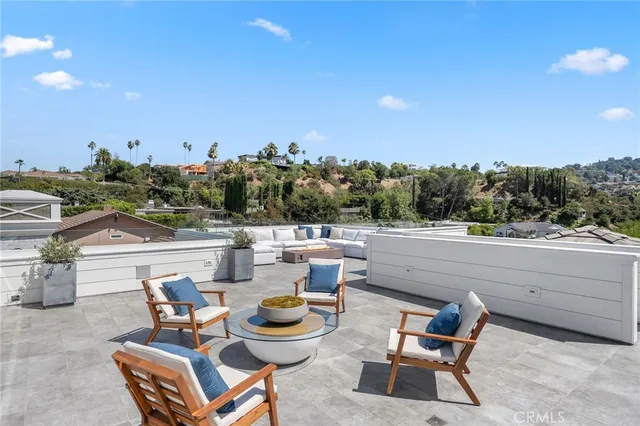 $9,999,500 | 16630 Oldham Place, Encino, CA 91436