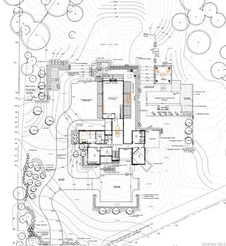 $2,950,000 | Applegreen Drive, Old Westbury, NY 11568