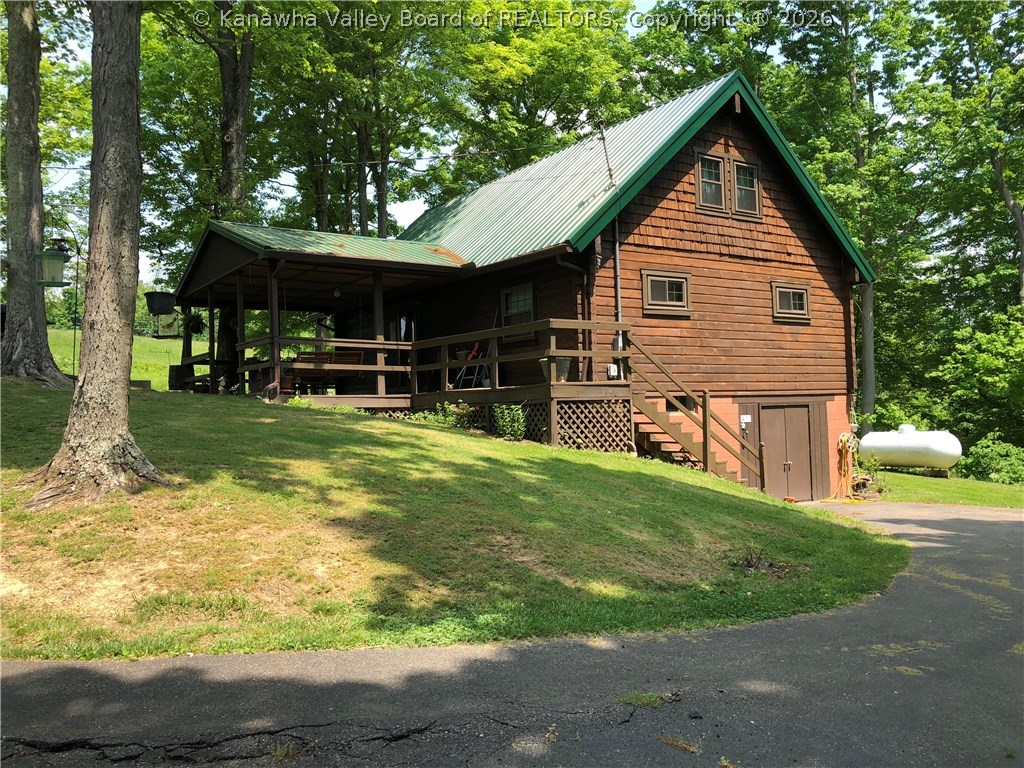 4966 Jericho Road Point Pleasant, WV 25550 - Photo 3 of 13 Gallery Image 3