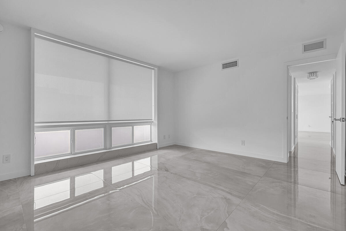 201 North Riverside Drive, Unit 802 Pompano Beach, FL 33062 - Photo 25 of 51 DSC08924