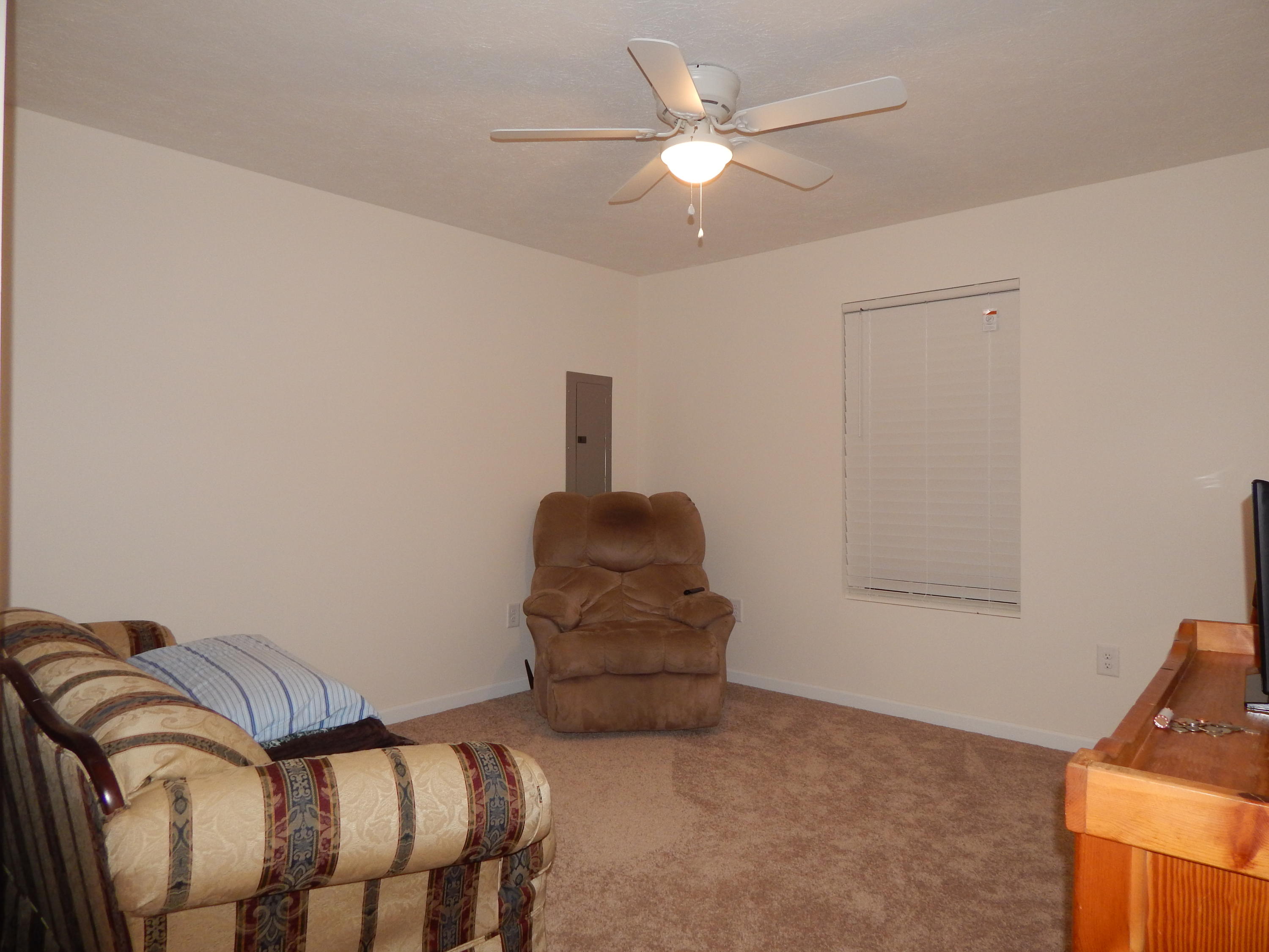 2608 Kodak Way Kodak, TN 37764 - Photo 7 of 11 DSCN2872