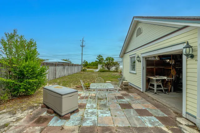 $700,000 | 21902 Sunnyside Lane, Panama City Beach, FL 32413