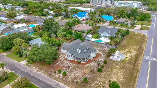 $700,000 | 21902 Sunnyside Lane, Panama City Beach, FL 32413