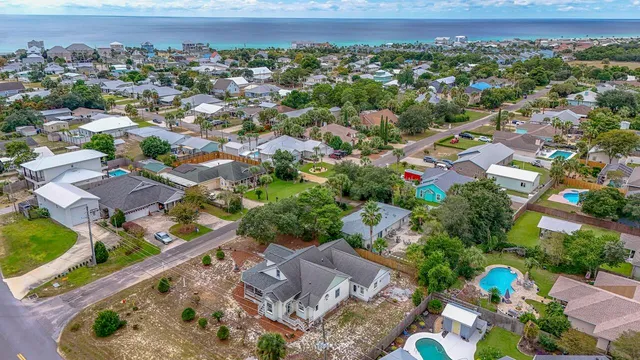 $700,000 | 21902 Sunnyside Lane, Panama City Beach, FL 32413