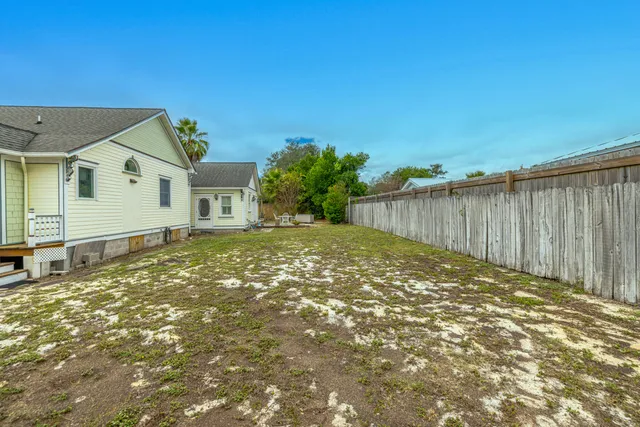 $700,000 | 21902 Sunnyside Lane, Panama City Beach, FL 32413